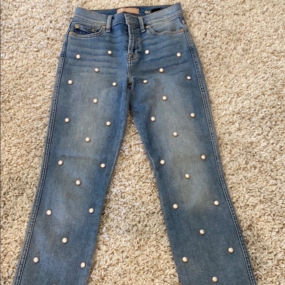 Seven jeans with pearls.